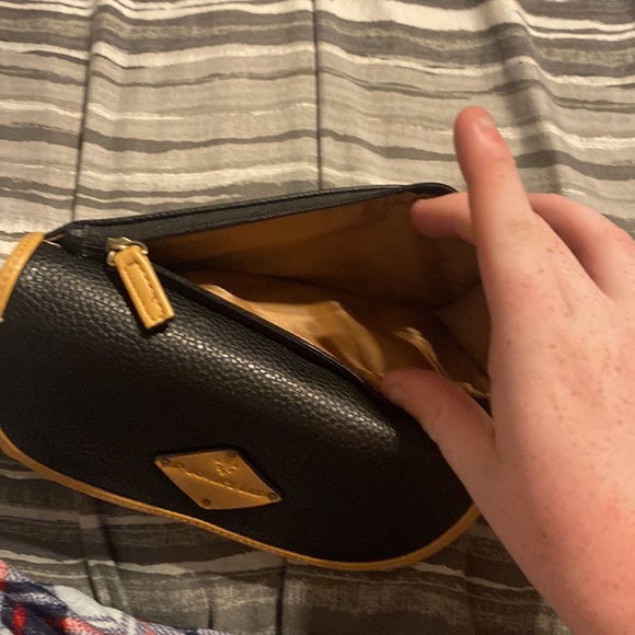 Wallet - Picture 4 of 4